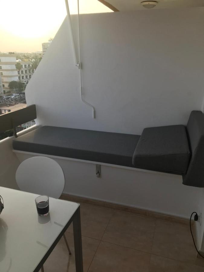 Yumbo Beach Apartment 2 With High Speed Free Internet San Bartolomé Ngoại thất bức ảnh